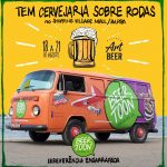 Estampa [ara a marca Blue Man. Ela mostra a faixa de areia da praia de Ipanema, onde nasceu a marca carioca. Em cada banhista presente, uma peça de coleções anteriores, ilustram essa imagem que se transformou em inúmeros produtos desta coleção que ficou ativa por dois anos